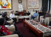 Gubernur Riau Abdul Wahid Temui Menkeu Sri Mulyani, Lobi Bantuan Pusat untuk Tuntaskan Tunda Bayar APBD