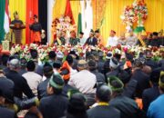 Gubri Kukuhkan Hulubalang LAMR Pelalawan 2025–2030, Tegaskan Peran Adat Jaga Identitas Budaya dan Keamanan