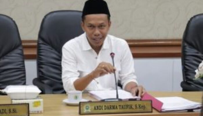 Komisi I DPRD Riau Soroti Realisasi Anggaran Kesra 54 Persen, Dorong Perluasan Kerja Sama Beasiswa ke Luar Negeri