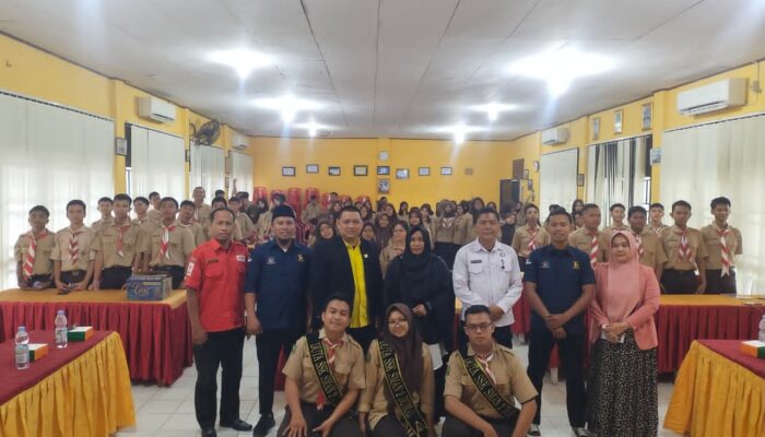 Dosen Unilak Penyuluhan Hukum di SMAN 2 Dumai