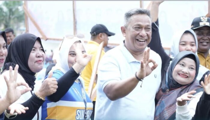 HUT ke-22 Desa Suka Maju Meriah, Bupati Rohul Anton Siap Wujudkan Pembangunan Kantor Desa