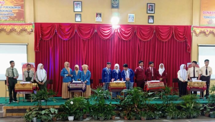 Kejari Inhu Gelar Lomba Debat dan Yel Yel Anti Korupsi Tingkat SMA Sederajat, Sekolah Ini Pemenangnya