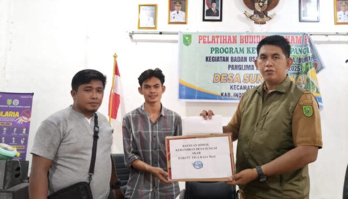PT Tiga Raja Mas KSO PT Agrinas Palma Nusantara Bantu Warga Sungai Akar Terdampak Banjir