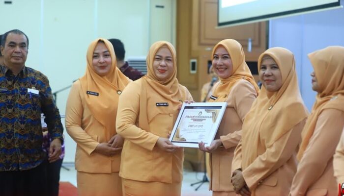 HUT DWP ke-26 Tingkat Kabupaten Rokan Hulu, Yeni Dwi Putri Tekankan Peran Strategis Perempuan Menuju Indonesia Emas 2045