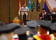 Pesan Sekdaprov Riau di Wisuda UP Tuanku Tambusai: Jangan Berhenti Mengukir Karya untuk Negeri