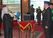 Kasmarni Lantik Ismail Jadi Kepala DPMD Bengkalis, Tekankan Kemandirian Desa