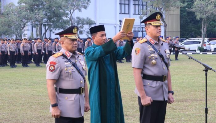Sertijab Wakapolda Riau: Brigjen Hengki Haryadi Si “Pembasmi Preman” Resmi Bertugas