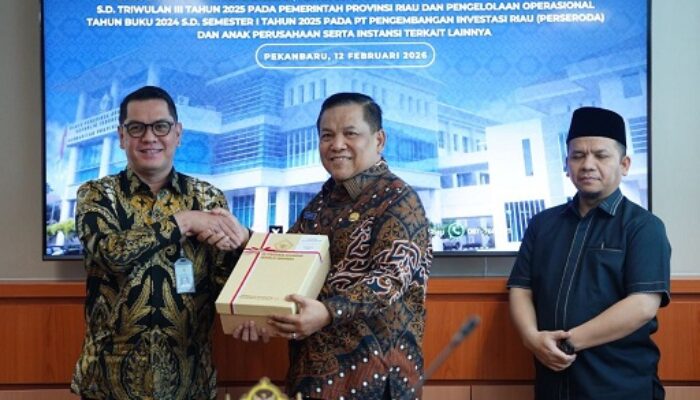 Terima LHP Kepatuhan BPK, Plt Gubri SF Hariyanto Segera Evaluasi Operasional PT PIR