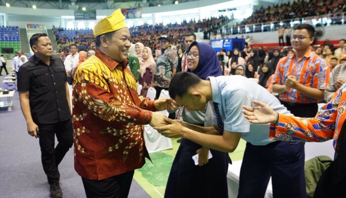 Dukung Generasi Emas Riau, SF Hariyanto Siapkan Beasiswa Rp80 Miliar di Ajang TANJAK 2026
