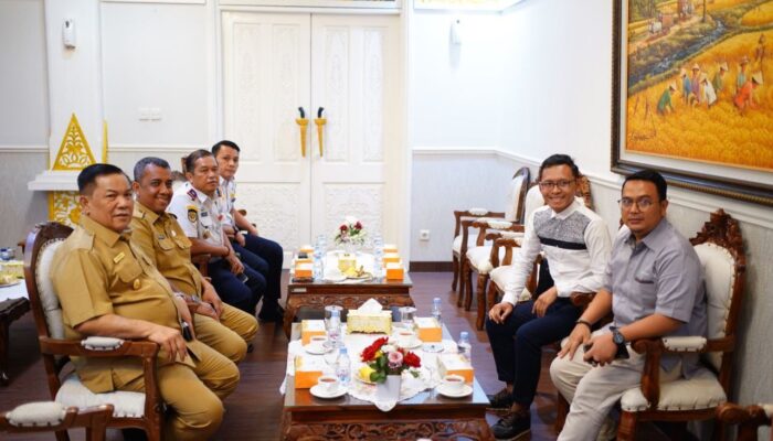Temui Plt Gubri, Lion Air Group Targetkan Pekanbaru Jadi Hub Utama di Sumatera