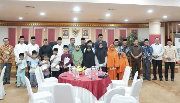 Momen Ramadhan, Pimpinan dan Anggota DPRD Riau Pererat Silaturahmi Lewat Buka Bersama