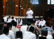 Safari Ramadan Perdana di Rokan Hulu, Plt Gubri SF Hariyanto Tebar Bantuan Ratusan Juta
