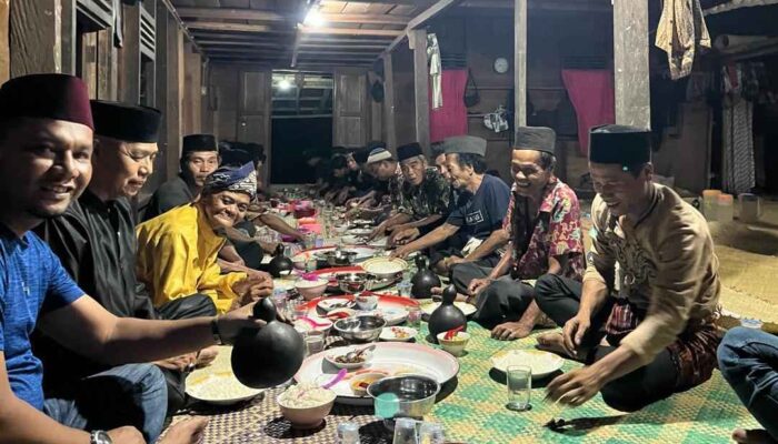 PT Pancawaskita KSO PT APN Peduli Perayaan 16 Tahun Halaman Silat Suku Sungai Jirak Talang Mamak