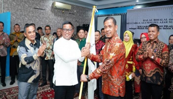 Zukri Misran Lantik Pengurus KAPEMARY Kampar, Zamhur Resmi Jadi Nakhoda