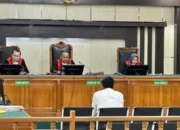 Fakta Persidangan SPPD DPRD Kota Pekanbaru: Terdakwa JA Benarkan Bantahan Sekwan Pekanbaru Soal 38 Stempel