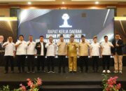 Hadiri Rakerda di Hotel Pangeran, Sekdaprov Riau Desak HIPMI Dongkrak Investasi Daerah