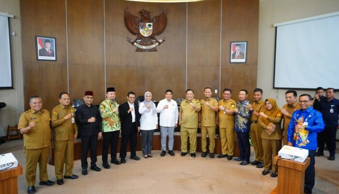 Kawal Proyek APBN, Pemprov dan DPR RI Luncurkan Forum Bersama untuk Riau