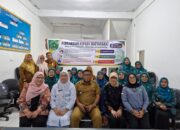 Sekolah Pascasarjana UNILAK Edukasi Warga Rumbai Timur tentang Fungsi Akta Notaris