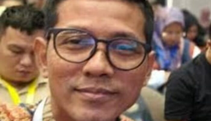 Soal Kerusakan Gedung SMPN 44 Pekanbaru, Disdik Sebut Sekolah Sudah Diingatkan